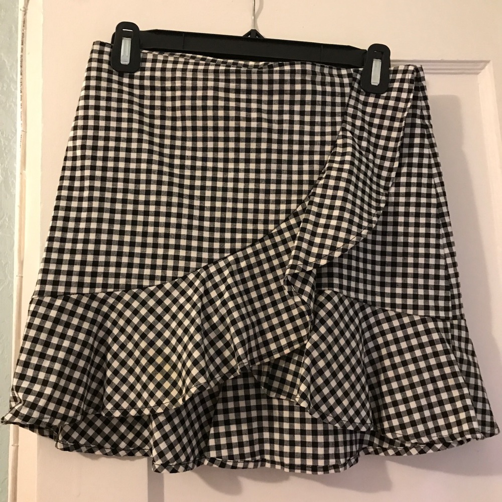 Gingham Ruffle Mini Skirt